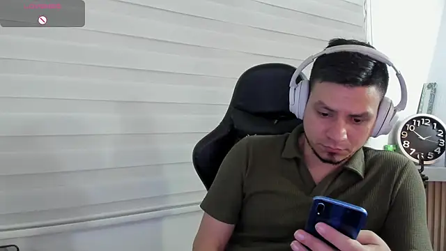 Rick_Adams Live XXX-chat