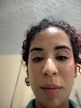 Woo_isDaphne's Webcam Show