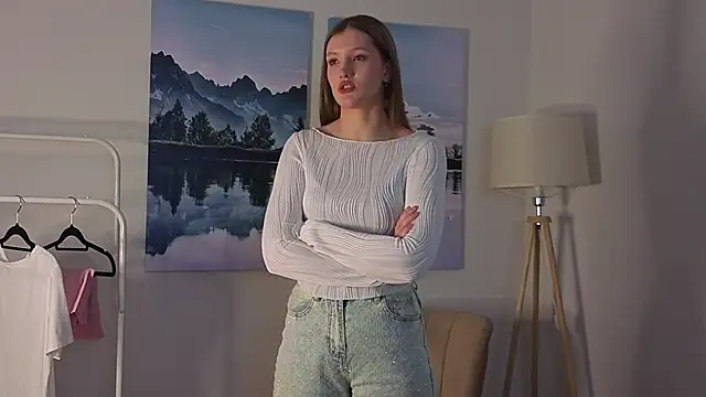 LeonorQuintana's Live XXX Chat