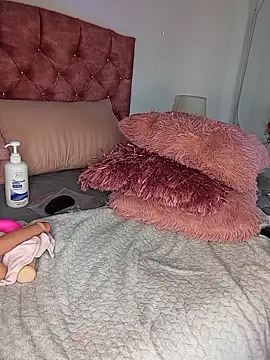 luna_velveth Chat XXX live