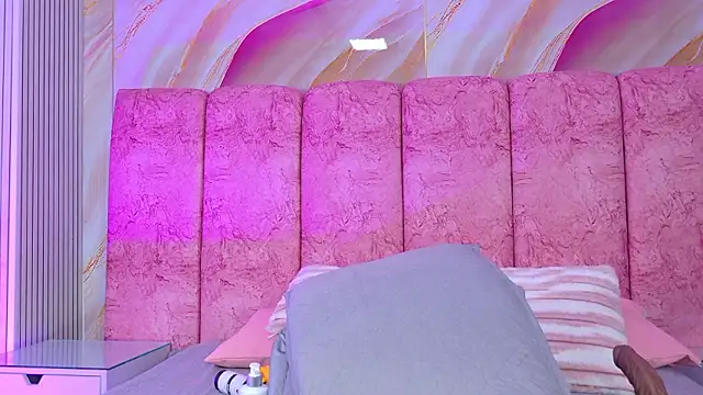 Živý XXX chat emmacurvy