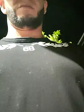 PIGHIGHDIRTY_p0 即時 XXX 聊天