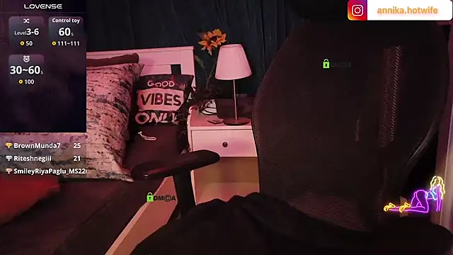 Živý XXX chat CharmingTania