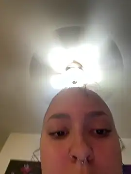 Živý XXX chat babykalirose