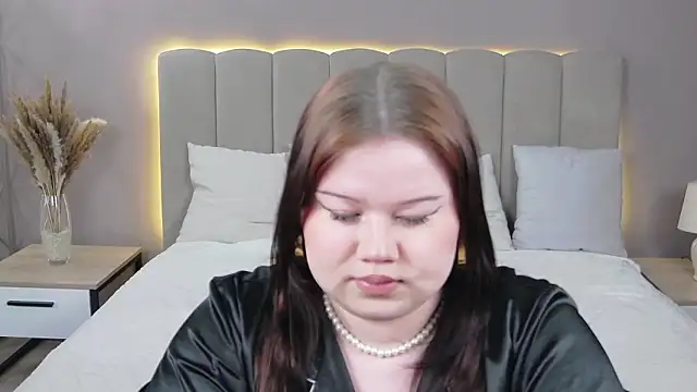 EvaNova_ élő XXX-chatje