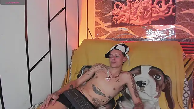 ELL_PBC live XXX chat