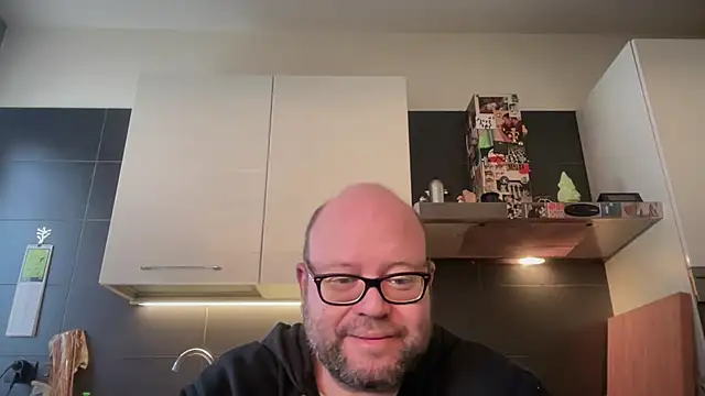 theitalianbear Show Webcam