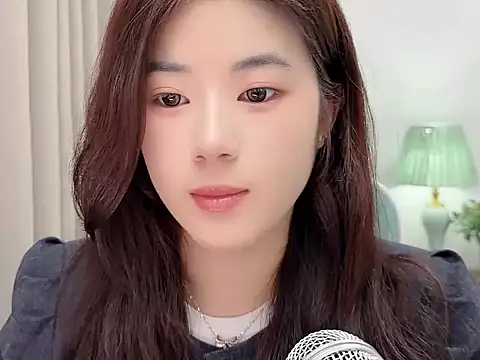 Nicole20266n Webbikameraesitys