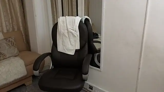 Tommas_Jhonson's Live XXX Chat