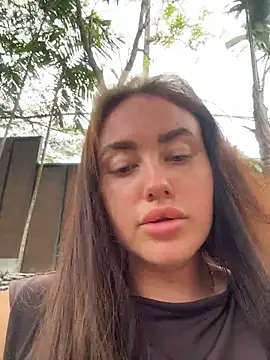 KiraSunshine's Live XXX Chat