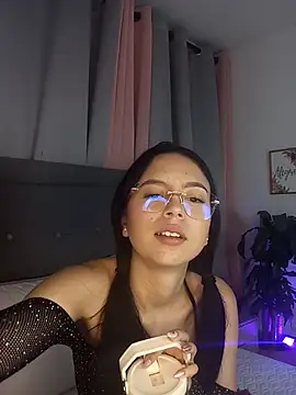 Czat XXX na żywo – Natalye_23