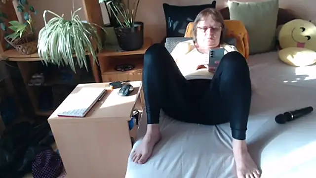 Dorina's Live XXX Chat