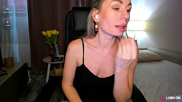 DannaEvan élő XXX-chatje