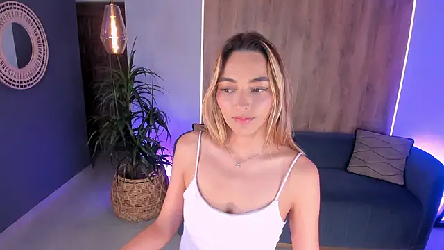 MelissaMoore_ élő XXX-chatje