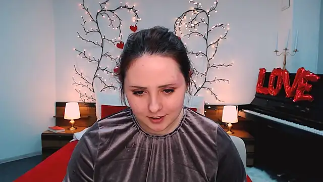 XXX chat uživo modela Hennessy_bunny