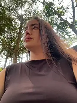 KiraSunshine Adlı Modelin Web Kamerası Şovu