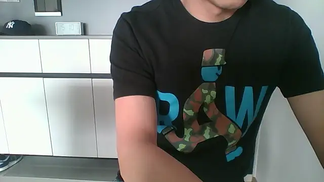 nole_china7's Live XXX Chat