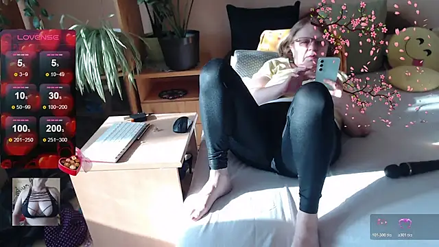 Dorina 即時 XXX 聊天