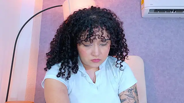 Tracielowe_w: онлайн-секс-чат