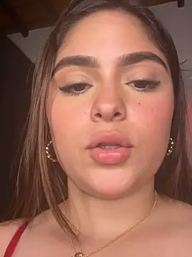 Sarasweet_sex 现场XXX聊天