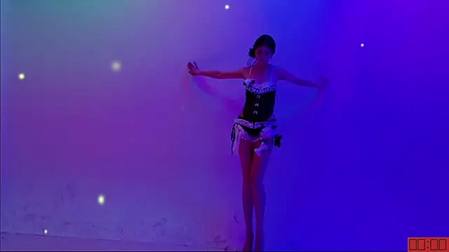 TNT-Sister élő XXX-chatje