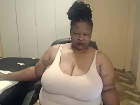 XXX chat uživo modela sweetnoziexx