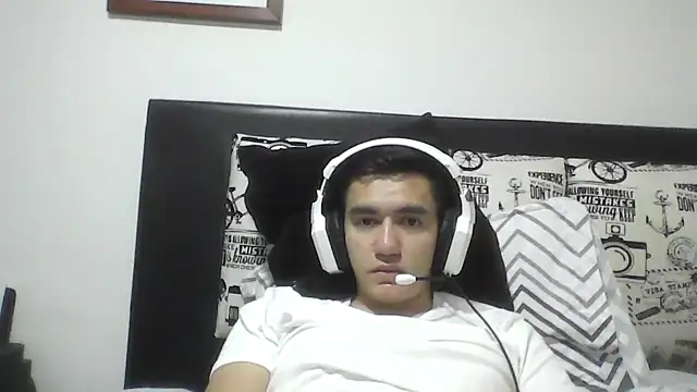 Chat +18 de Estebitan_vm ao vivo
