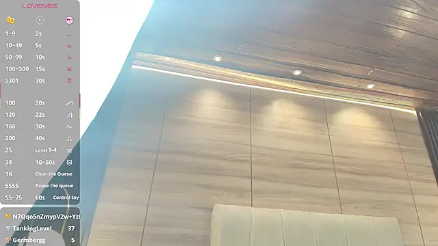 Chat +18 de danika_mori1 ao vivo