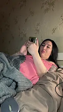 Naughtbaby_2025のライブXXXチャット