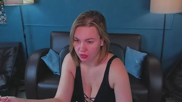 AriaEven's Live XXX Chat