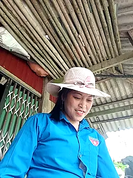 Alice-567 – Naživo XXX chat