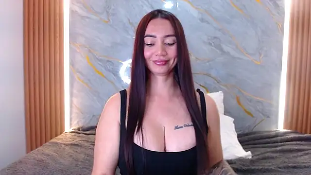 rebecagoldeneのライブXXXチャット