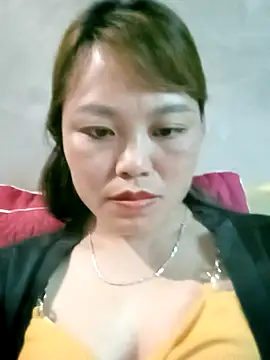 Mila-888 – Naživo XXX chat