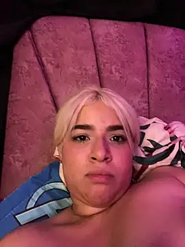 Chat XXX ao vivo de BarbieHannaB_