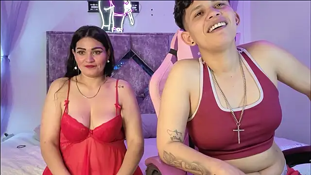 Chat XXX ao vivo de lesbian_Leslie_y_Alizon