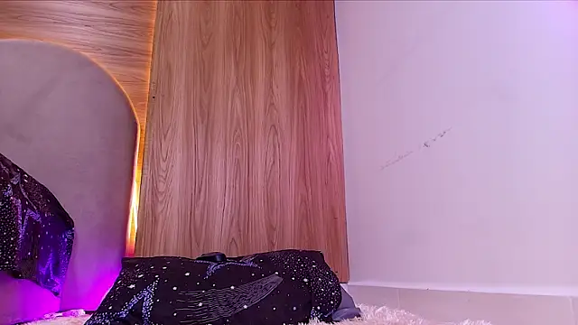 Živý XXX chat kiara_lp