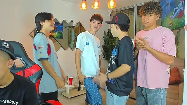 Houseofwarriosn Live XXX chat