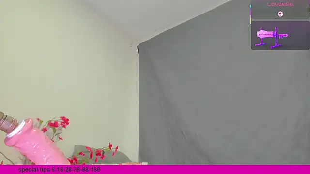 sophie_1_'s Live XXX Chat