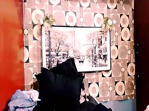 indianhoney69's Live XXX Chat