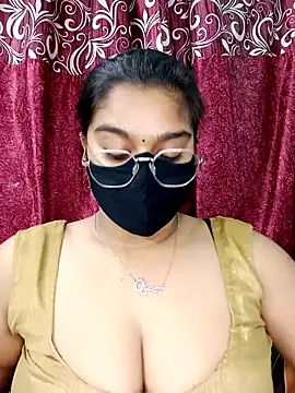 Jasmine_jaaan élő XXX-chatje