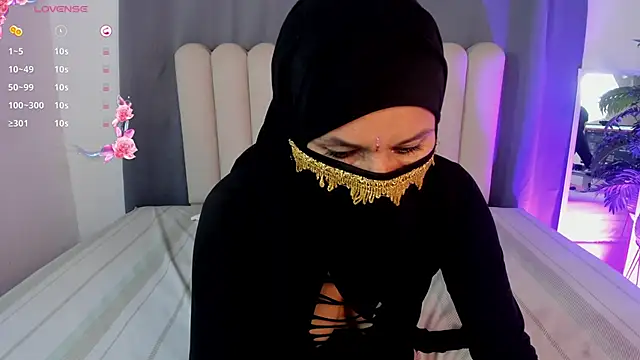 Latifa_ali élő XXX-chatje