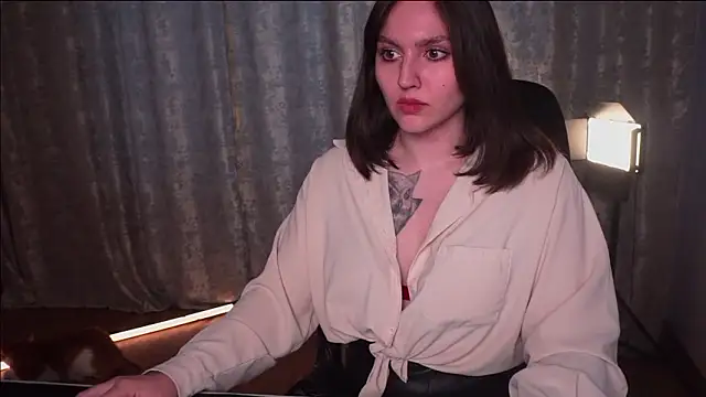 Hoot_owl_cbのライブXXXチャット