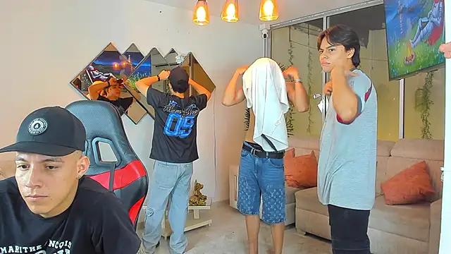 Chat XXX en directo de Houseofwarrios