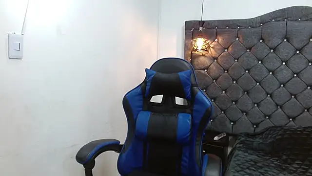 luka_big18 Chat XXX in diretta