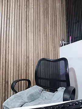 Valk_submissive Live XXX-chat