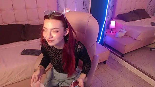 Red_kytty6 Chat XXX live