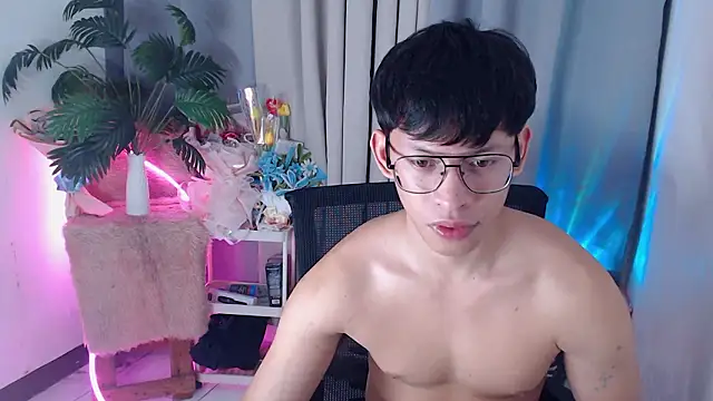 Živý XXX chat pinkcock_froi2305