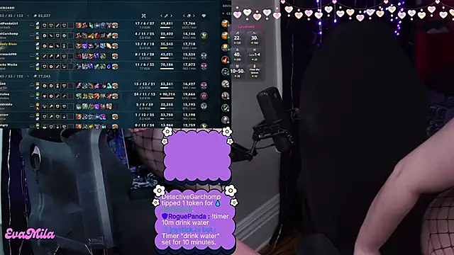 Chat +18 de evamila ao vivo