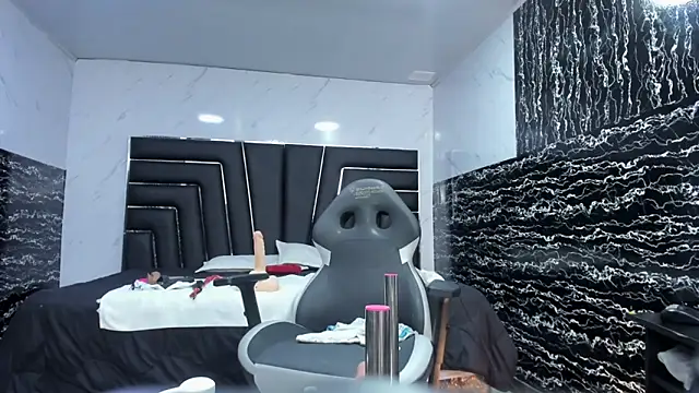 Živý XXX chat Ladyy_Scarlett