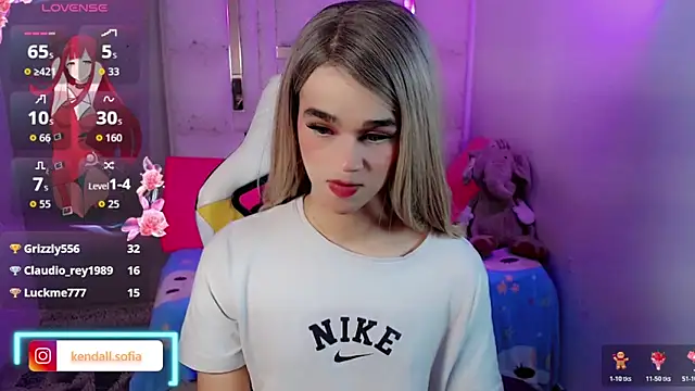 Show Webcam de Sophiaa_doll_